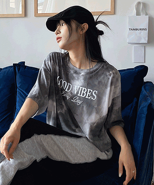 Unique1473 바이브 물나염 크롭반팔~